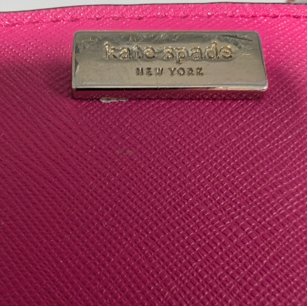 Kate Spade Stac Newbury Hot Pink Wallet - Picture 7 of 8